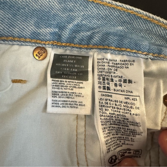 NWOT Levi’s patchwork 501s - Picture 6 of 7